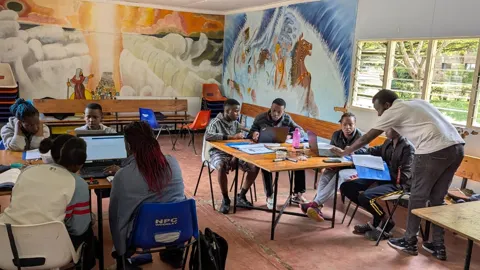 A hands-on session with learners and mentors